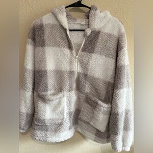 Teen Girl Plaid Fleece Jacket.